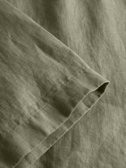 KnowledgeCotton Apparel  - Box fit short sleeved linen shirt GOTS/Vegan - Burned Olive